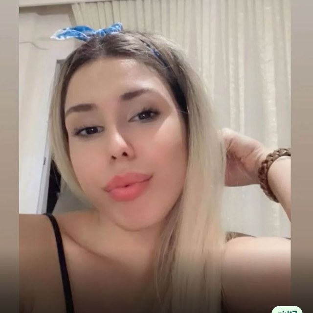 Escort 017 1 16