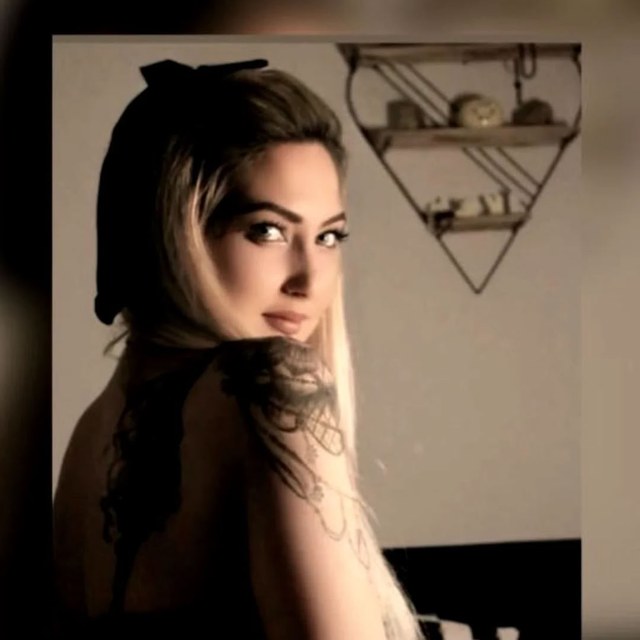 Escort 029 3 10