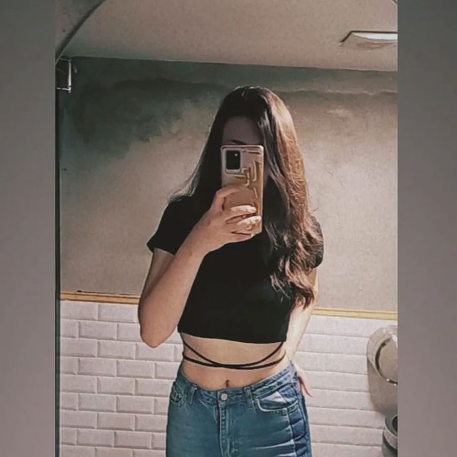 Escort 049 2 14