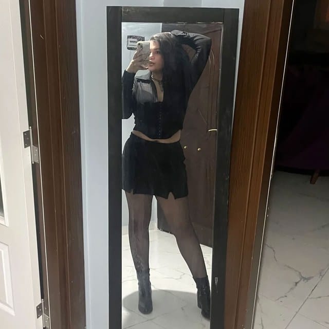 Escort 053 2 10