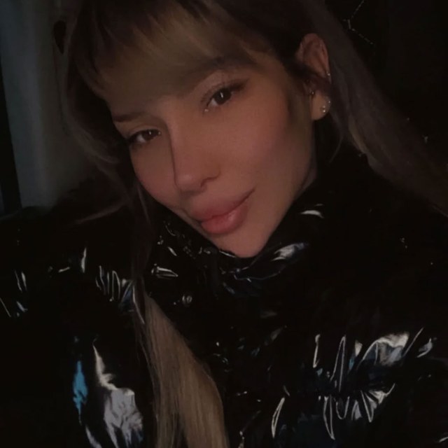 Escort 074 4 11