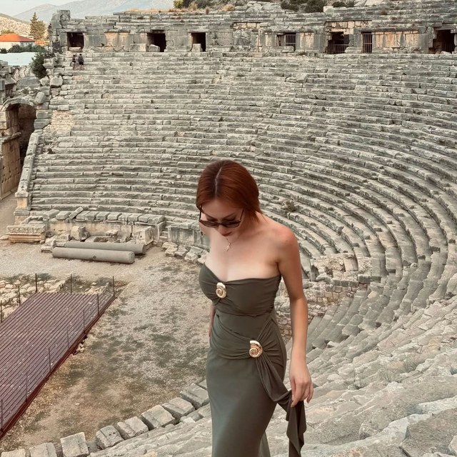 Escort 105 6 10