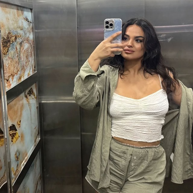 Escort 193 7 7